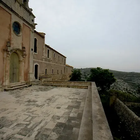 Eremo Madonna Delle Grazie Country house Avola