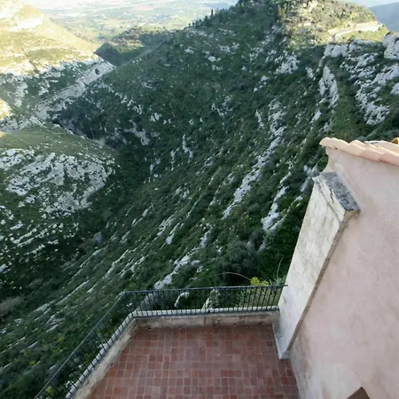 Eremo Madonna Delle Grazie Country house Avola