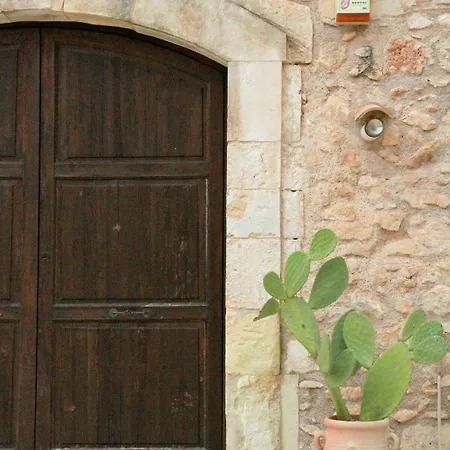 Eremo Madonna Delle Grazie *